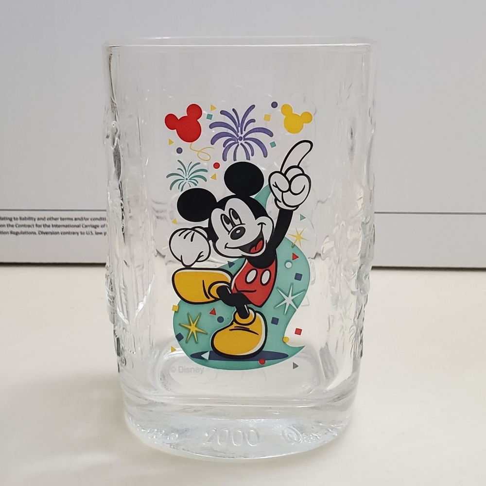 Walt Disney World Mickey Mouse Tumbler Glass McDonalds 2000 Celebration